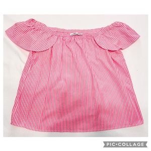 Vineyard vines pink and white seersucker blouse